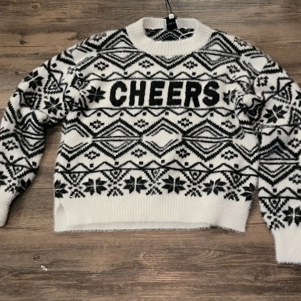 Pink‎ Rose Kids XS Holiday Cheers Fair Isle Fuzzy Knit Sweater Black White New
